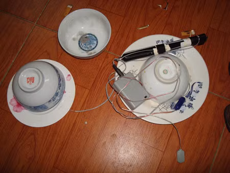 Đồ nghề “cờ bạc bịp”.