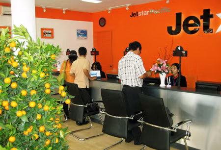 Jetstar Pacific phấn đấu đưa vé máy bay giá rẻ đến với khách hàng bình dân.