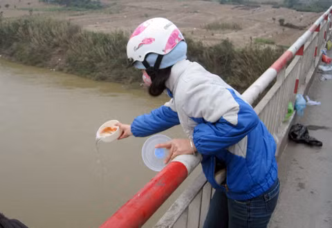 “Nữ tú”…