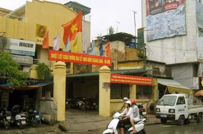Trụ sở Công an phường Ô Chợ Dừa.