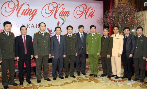 Bộ trưởng Trần Đại Quang cùng lãnh đạo UBND TP Hà Nội tại buổi làm việc. Ảnh Việt Hưng.