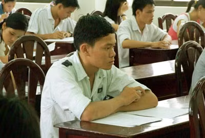 “Giá mà hôm qua học kỹ câu này”.