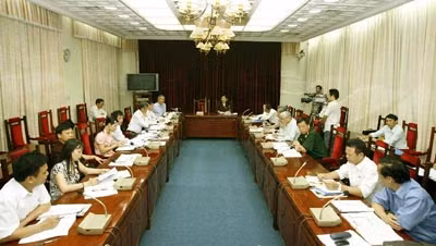 Đại biểu Quốc hội thảo luận tại tổ, chiều 9/6.