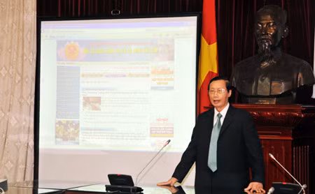 Phó Chủ tịch Quốc hội Nguyễn Đức Kiên tại lễ khai trương website Bầu cử đại biểu Quốc hội và đại biểu Hội đồng Nhân dân các cấp. Ảnh: Hải Châu - CAND Online.