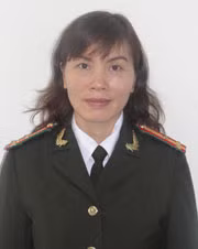 Thượng tá Nguyễn Thị Xuân.