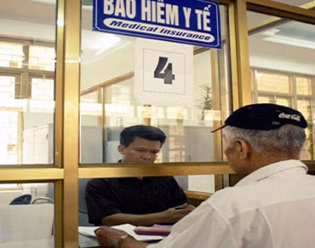 Các đơn vị tại Hà Nội đang nợ bảo hiểm xã hội, bảo hiểm y tế tới 542,6 tỷ đồng. Ảnh minh hoạ.