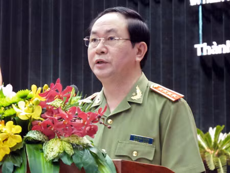 Đồng chí Bộ trưởng Trần Đại Quang phát biểu chỉ đại tại hội nghị.