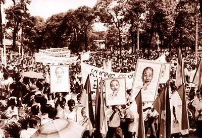 Niềm vui ngày chiến thắng.