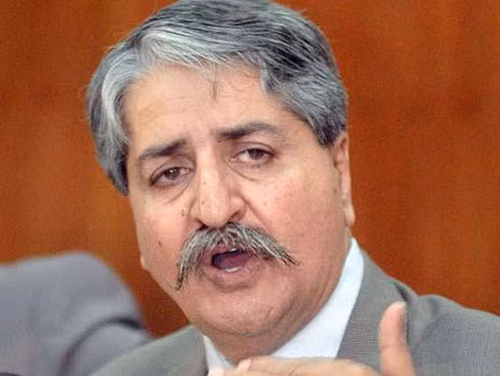 Bộ trưởng Bộ Quốc phòng Pakistan Syed Naveed Qamar.