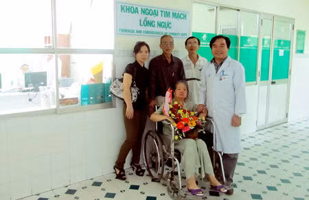 Đà Nẵng: Cứu sống cụ bà 70 tuổi bị vỡ động mạch chủ hiếm gặp ảnh 1