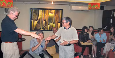 Ngoại giao nhân dân và những nhà tài trợ "Con đường của cái đẹp" ảnh 1