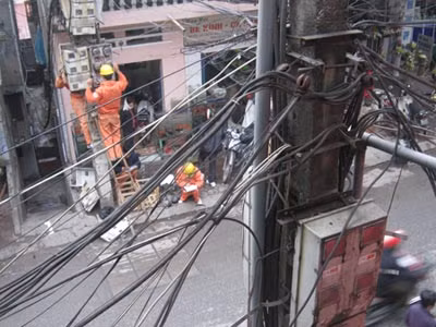 Việt Nam vẫn đứng trước nguy cơ thiếu điện. Ảnh minh họa: Thiện Hoàng.