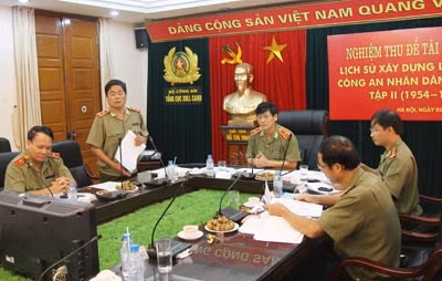 Trung tướng Châu Văn Mẫn, Phó Tổng cục trưởng Tổng cục Xây dựng lực lượng - CAND phát biểu tại buổi nghiệm thu. Ảnh: Việt Hưng.