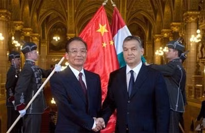 Thủ tướng Ôn Gia Bảo và Thủ tướng Orban Viktor.