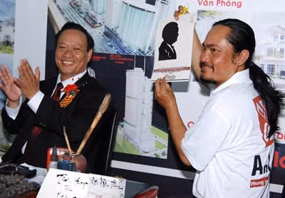 Phú Thảo biểu diễn cắt bóng.