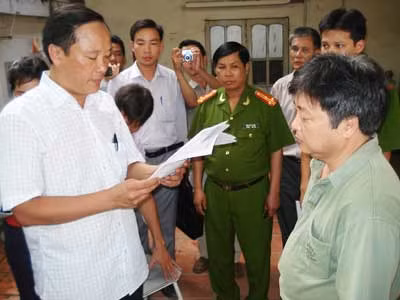 Bắt khẩn cấp chủ cây xăng "móc túi" khách hàng ảnh 1