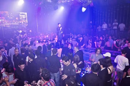 MC tại các bar cũng là 1 nghề hot.