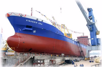 Vinashin đang nỗ lực lấy lại hình ảnh của mình. Ảnh: K.Hà.