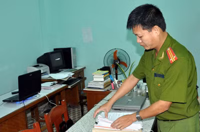 Cán bộ cơ quan CSĐT Công an đang hoàn tất hồ sơ vụ án Đào Quang Lâm chuyển VKSND TP Đà Nẵng.