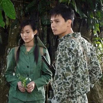 Cảnh trong phim "Trung úy".