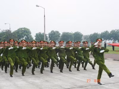 Khối diễu binh trong giờ tập luyện.