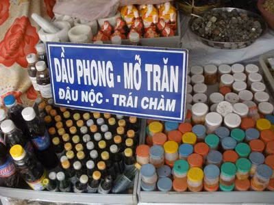 Đừng cả tin vào "thần dược" đậu nọc kẻo tiền mất tật mang.