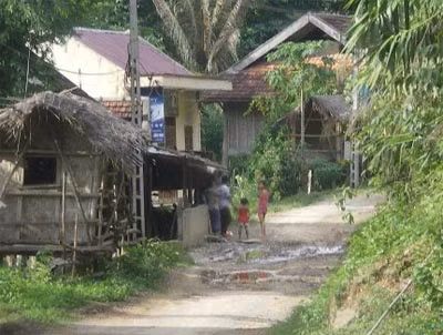 Bản không chồng.