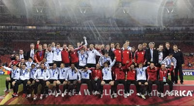 Đội tuyển Đức với chiến tích đứng hạng 3 World Cup 2010 (Ảnh: Khổng Hà).