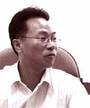 PGS.TS Lê Văn Anh, Hiệu trưởng Trường Đại học Sư phạm Huế: Nếu thầy giáo Đậu Minh Long sai phạm như báo chí đã nêu thì pháp luật cần phải xử lý nghiêm khắc.