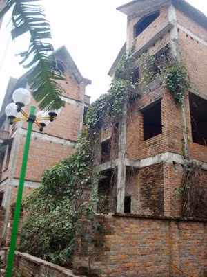Trong khi giá đất Hà Nội có chỗ lên đến hàng trăm triệu đồng mỗi mét vuông.