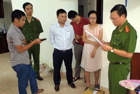 Cơ quan điều tra khám xét nhà đối tượng MB 24.