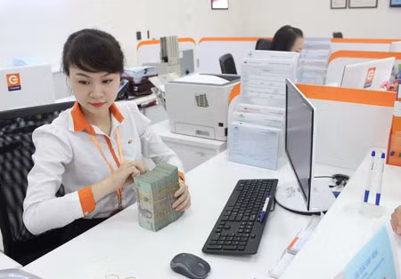 Tăng trưởng tín dụng 2 tháng đầu năm vẫn âm.
