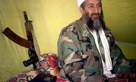 Osama Bin Laden khi còn sống.