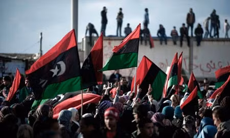 Những người biểu tình chống chính phủ Libya tại Benghazi.