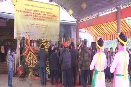 Lễ dâng hương bà Cao Tổ Vũ Thị Thục Nương.