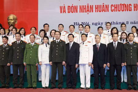 Chủ tịch nước Trương Tấn Sang; Đại tướng Trần Đại Quang, Bộ trưởng Bộ Công an cùng các đại biểu tại Lễ kỷ niệm. Ảnh: Trần Xuân.