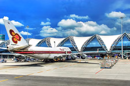 Một góc sân bay quốc tế Suvarnabhumi ở Bangkok, Thái Lan