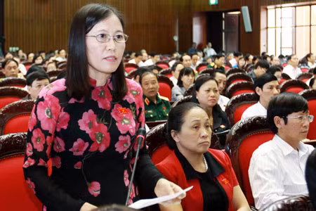 Đại biểu Quốc hội chất vấn tại phiên họp ngày 14/6.