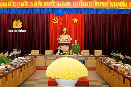 Thượng tướng Phạm Quý Ngọ, Ủy viên Trung ương Đảng, Thứ trưởng Bộ Công an phát biểu trong buổi làm việc tại Hải Phòng.