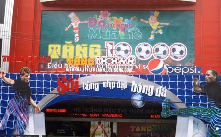 Siêu thị điện máy cuồng nhiệt cùng Euro Cup 2012.