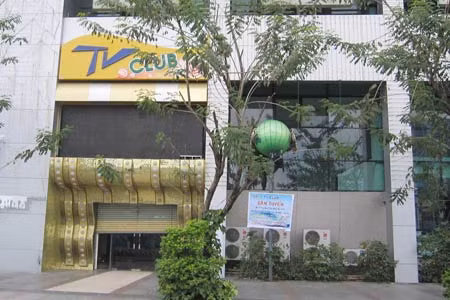 Hiện trường Bar TV Club nơi Sinh và một số đối tượng có hành vi lăng mạ và gây thương tích cho 2 chiến sĩ CSTT.
