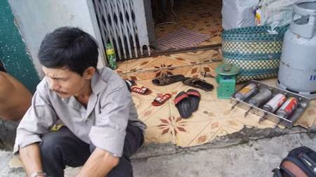 Hiện trường vụ sang chiết ga trái phép.