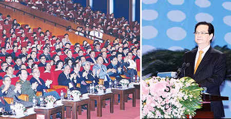 Thủ tướng Nguyễn Tấn Dũng công bố Ngày Pháp luật nước Cộng hòa xã hội chủ nghĩa Việt Nam. Ảnh: TTXVN.