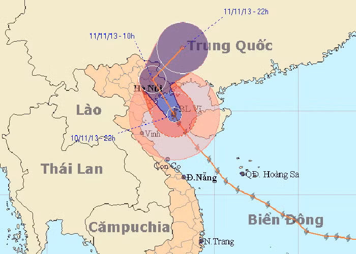 Đường đi và vị trí cơn bão (cập nhật lúc 22h45 ngày 10/11).