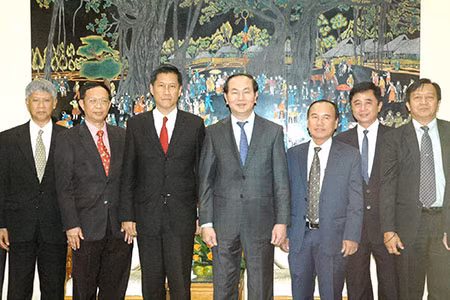 Bộ trưởng Trần Đại Quang và Trung tướng Paradorn Pattanatabut cùng các đại biểu dự buổi tiếp. Ảnh: Nguyễn Phương.