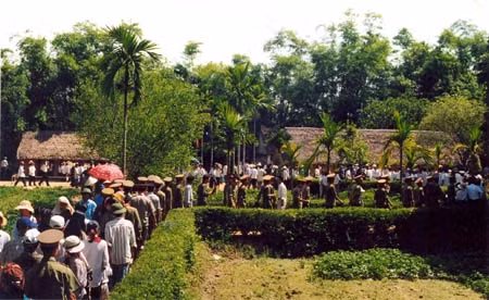 Di sản động Phong Nha (ảnh trên) và Làng Sen sẽ được giới thiệu tại Tuần Văn hóa, du lịch.