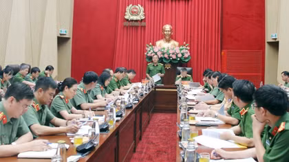 Tổ chức các hoạt động kỷ niệm 65 năm Ngày truyền thống lực lượng Cảnh sát nhân dân