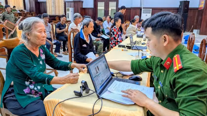 Thu nhận mẫu ADN đợt 2 cho thân nhân liệt sĩ tại An Giang