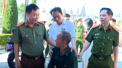 Phát huy sức dân, giữ bình yên từ cơ sở