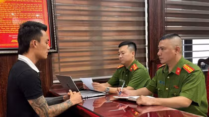 Khởi tố, bắt tạm giam TikToker “Minh Sầm Sơn”